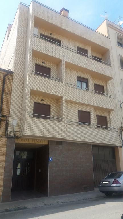 Hostal Venecia II Monzón المظهر الخارجي الصورة